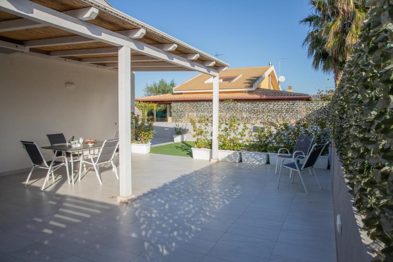 Casa Malaga Apartment Marina di Ragusa Exterior photo