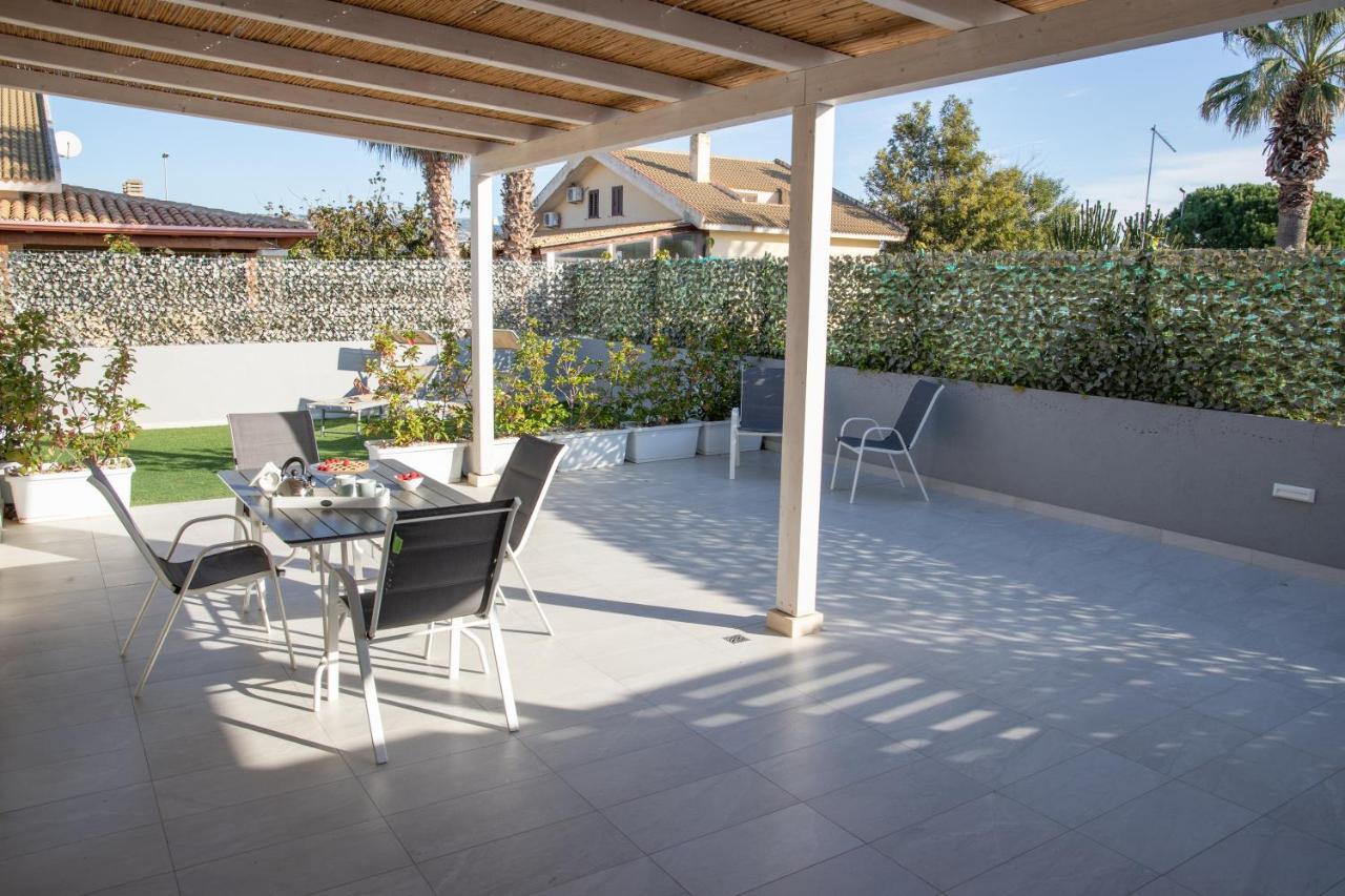Casa Malaga Apartment Marina di Ragusa Exterior photo